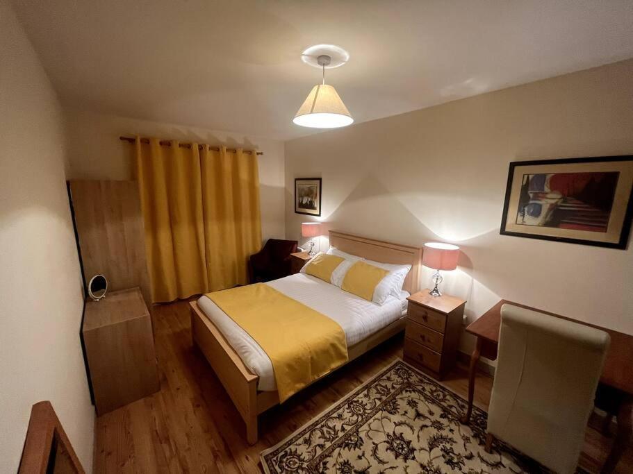 Elegant Rooms And Suites In Knock น็อก ภายนอก รูปภาพ